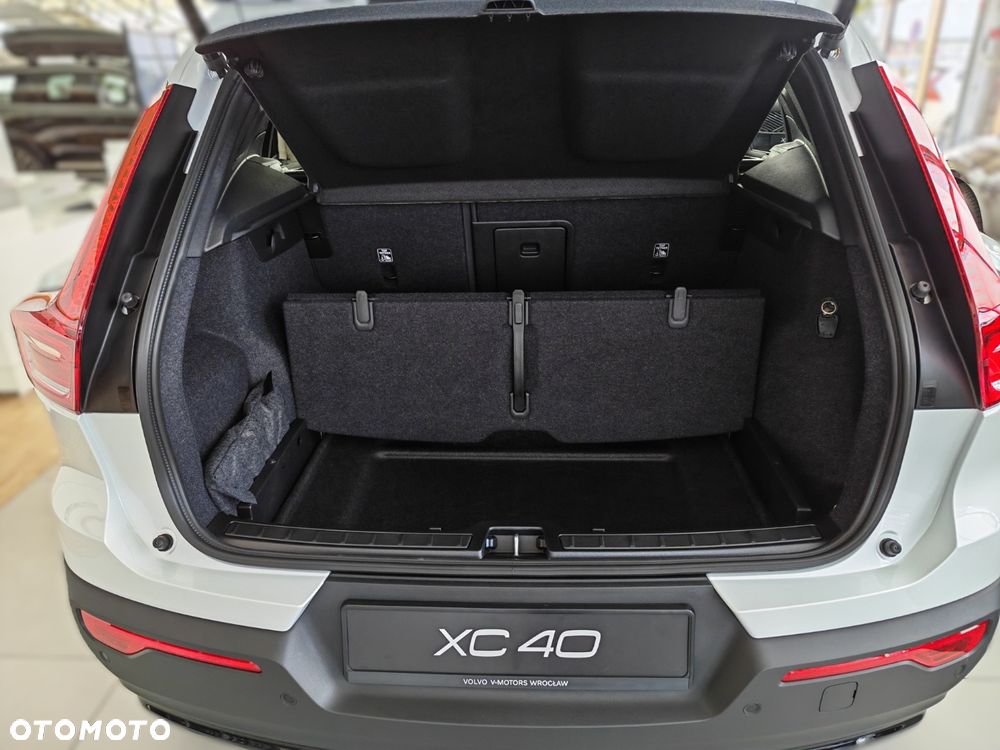 Volvo XC 40 - 5