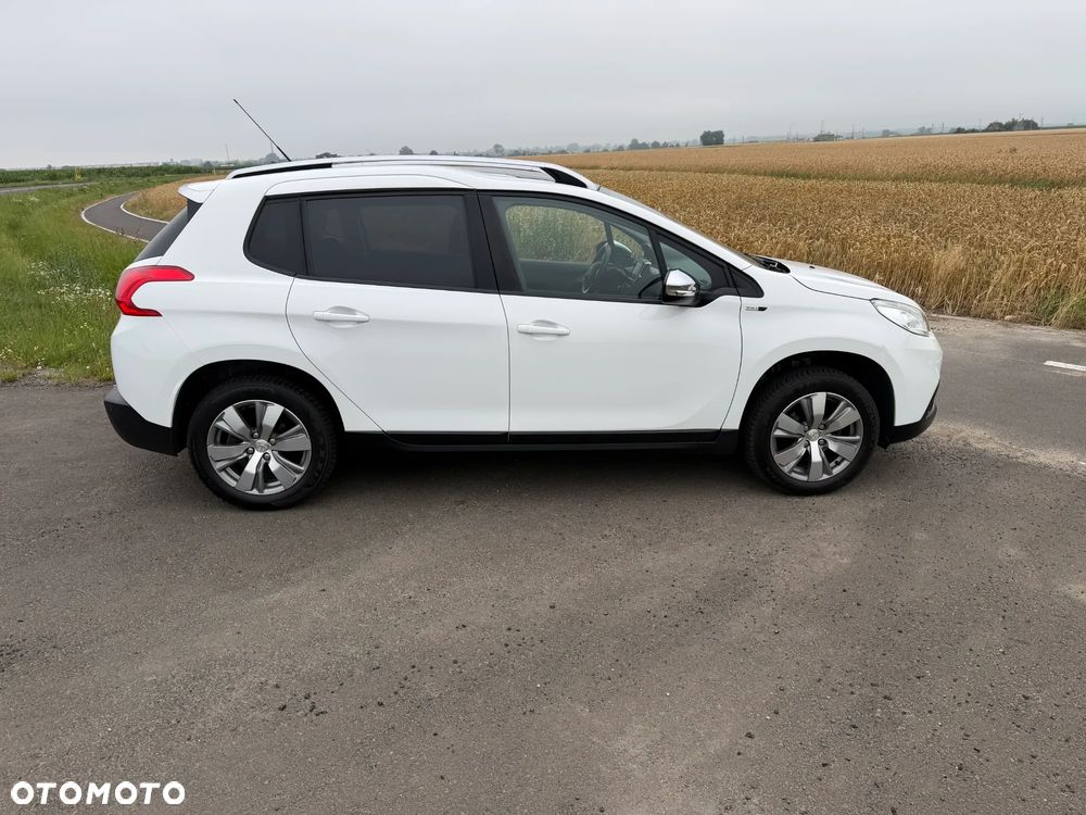 Peugeot 2008 - 4