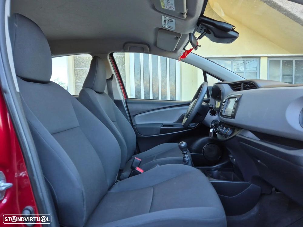 Toyota Yaris 1.5 VVT-i Active - 9