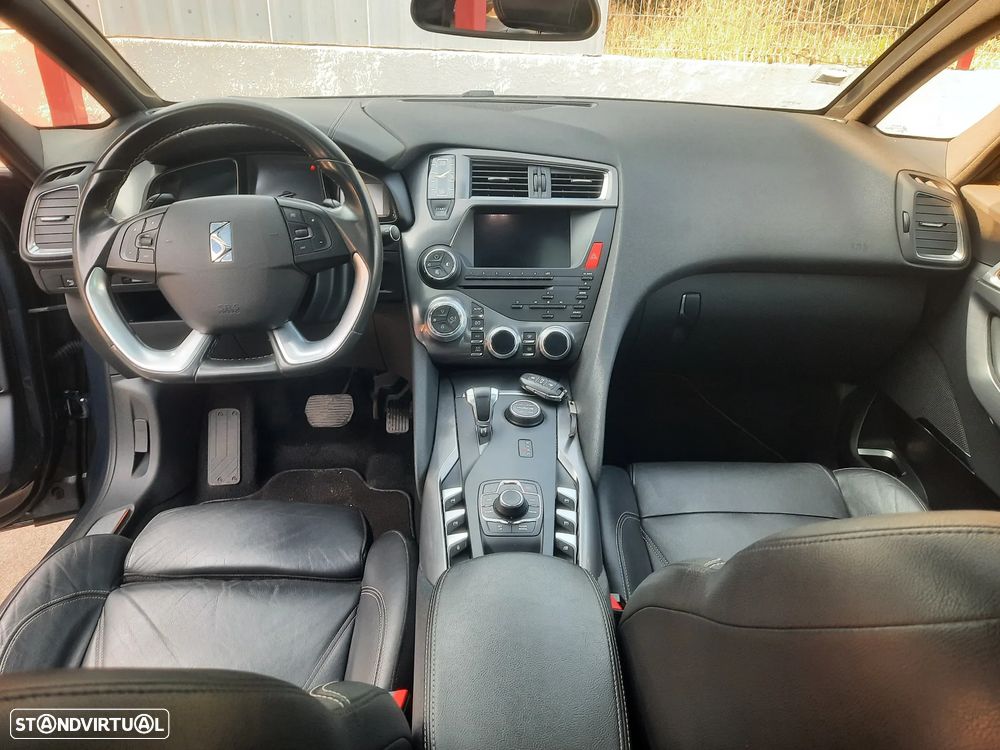 Citroën DS5 2.0 HDi Hy4 So Chic CMP6 88g - 19