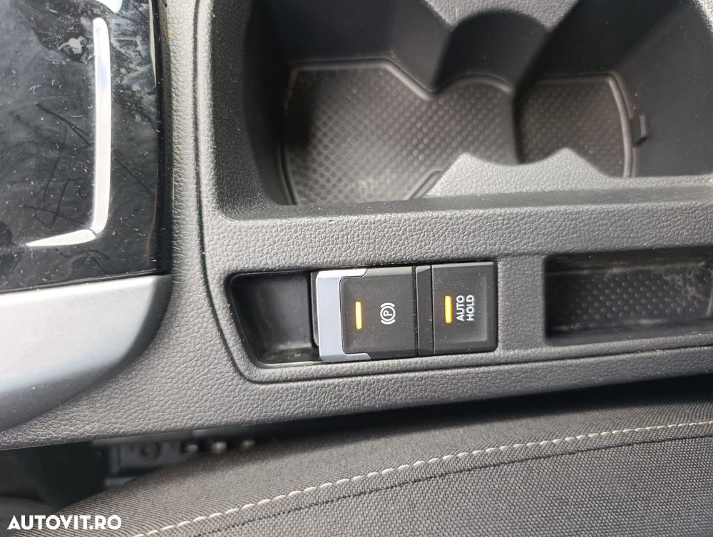 Volkswagen T-Roc 1.5 TSI DSG Life - 20