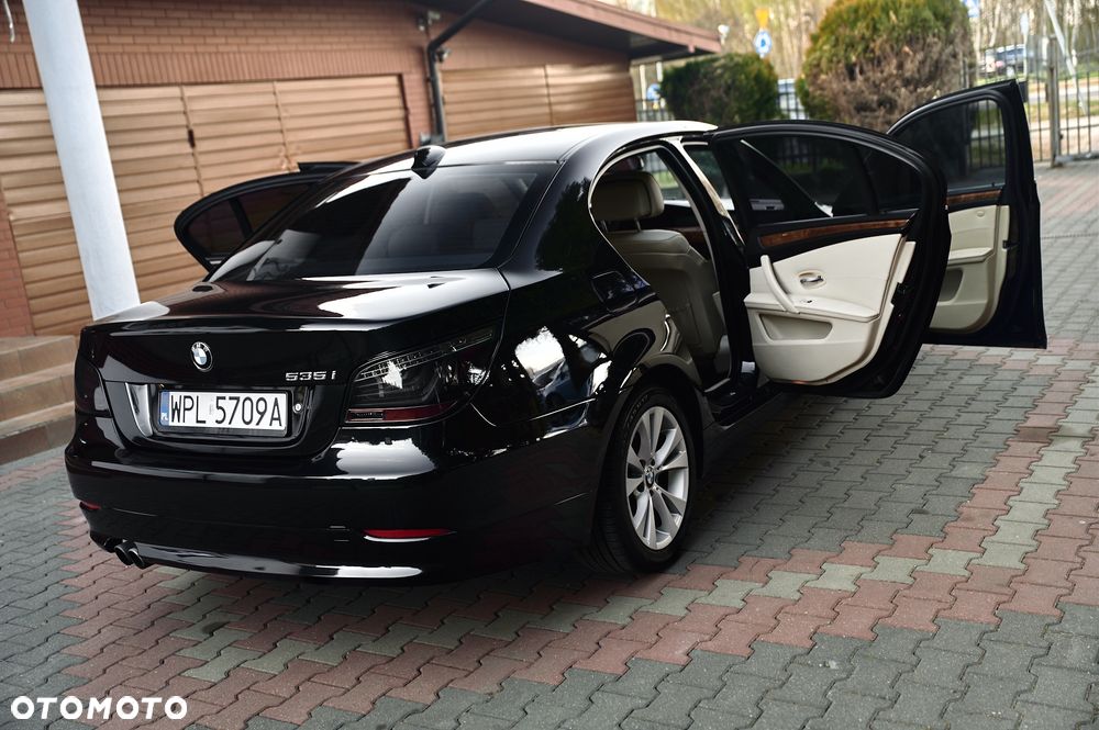 BMW Seria 5 535i xDrive Sport-Aut Modern Line - 18