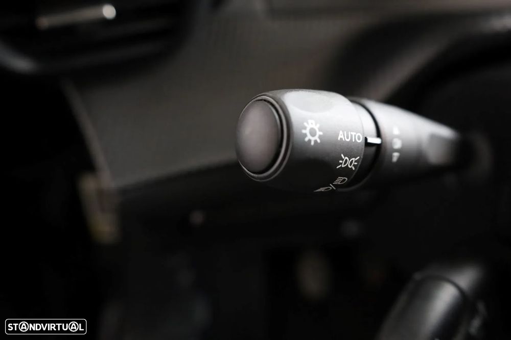 Peugeot 2008 1.2 PureTech Active - 35