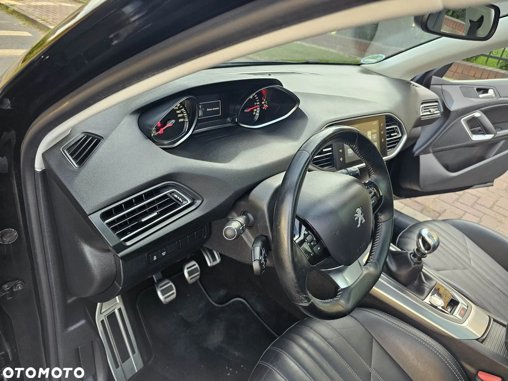 Peugeot 308 BlueHDi FAP 150 Stop&Start Allure - 22