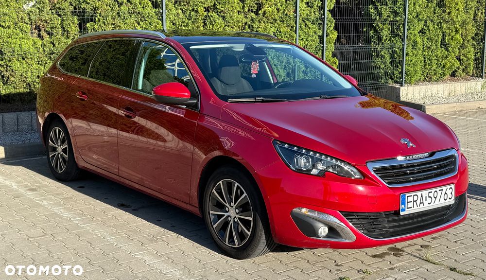 Peugeot 308 - 1