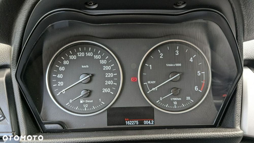 BMW Seria 2 216d Advantage - 22