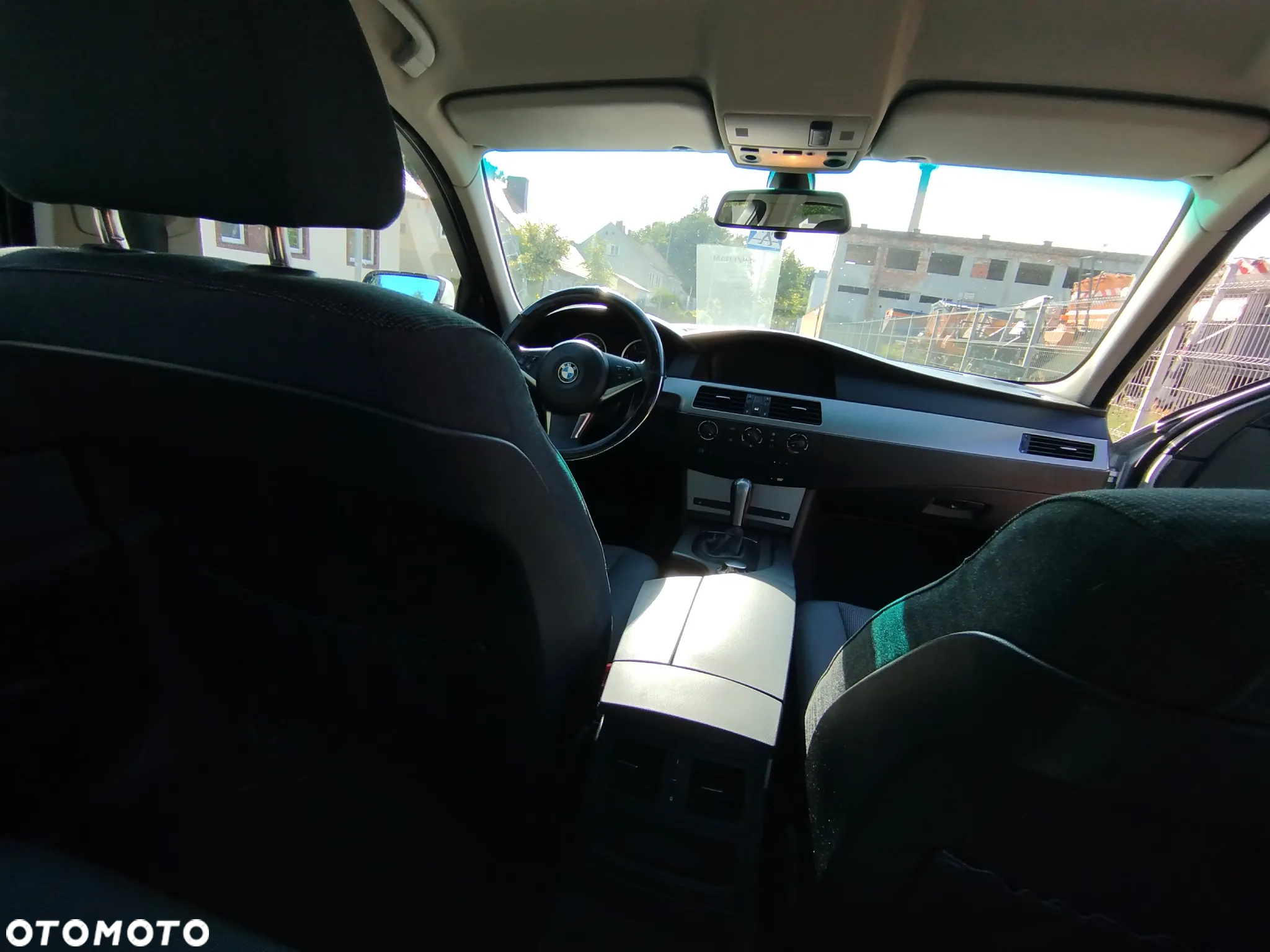 BMW Seria 5 525d Touring - 5