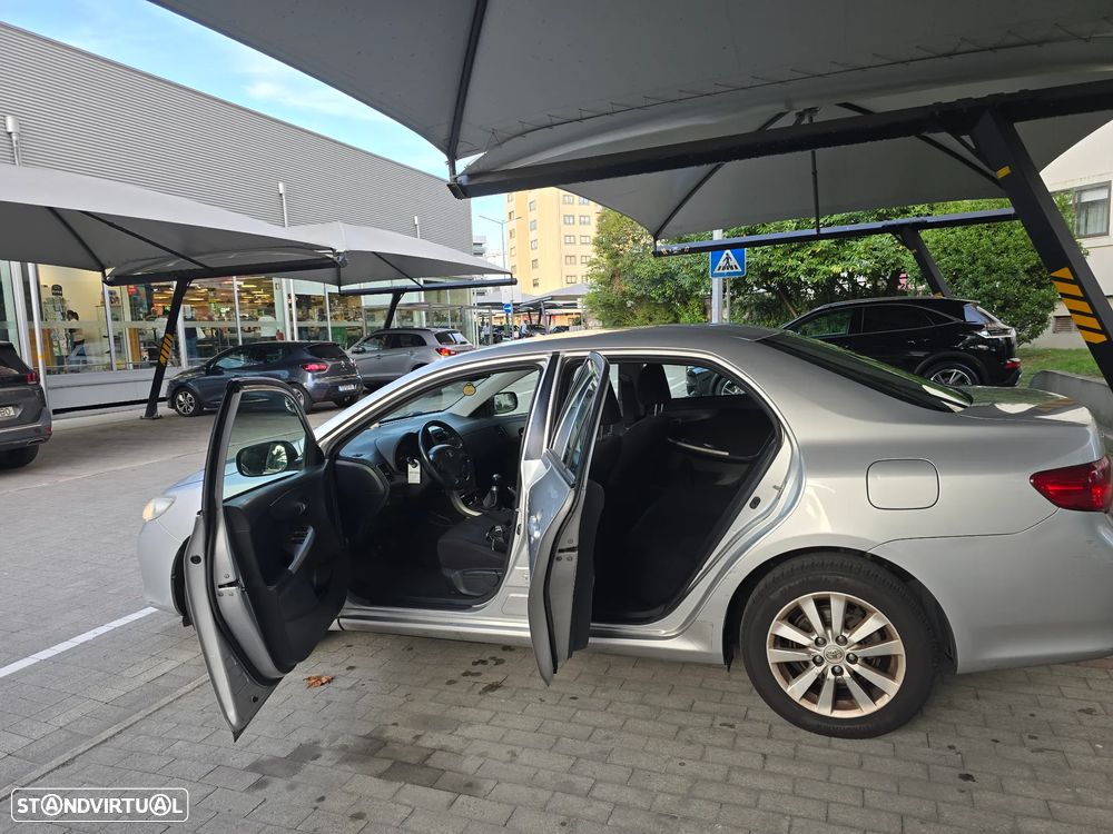 Toyota Corolla 1.4 D-4D - 5