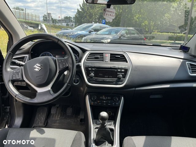 Suzuki SX4 1.6 Premium - 20