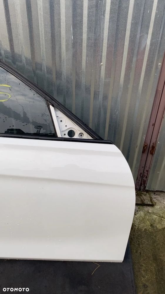 DRZWI BMW F30 F31 PRAWY PRZÓD KOLOR A300 - 4
