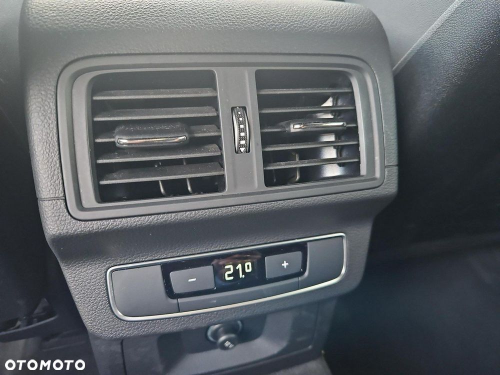 Audi Q5 Sportback - 26