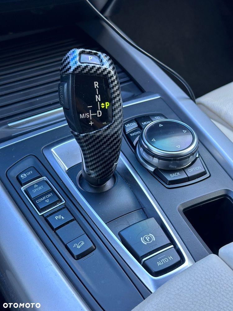 BMW X5 xDrive25d - 16
