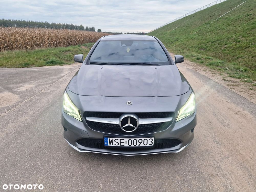 Mercedes-Benz CLA 200 7G-DCT AMG Line - 4
