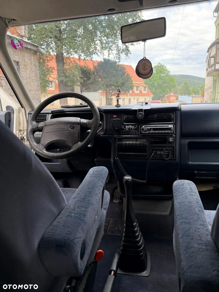 Volkswagen Transporter - 15