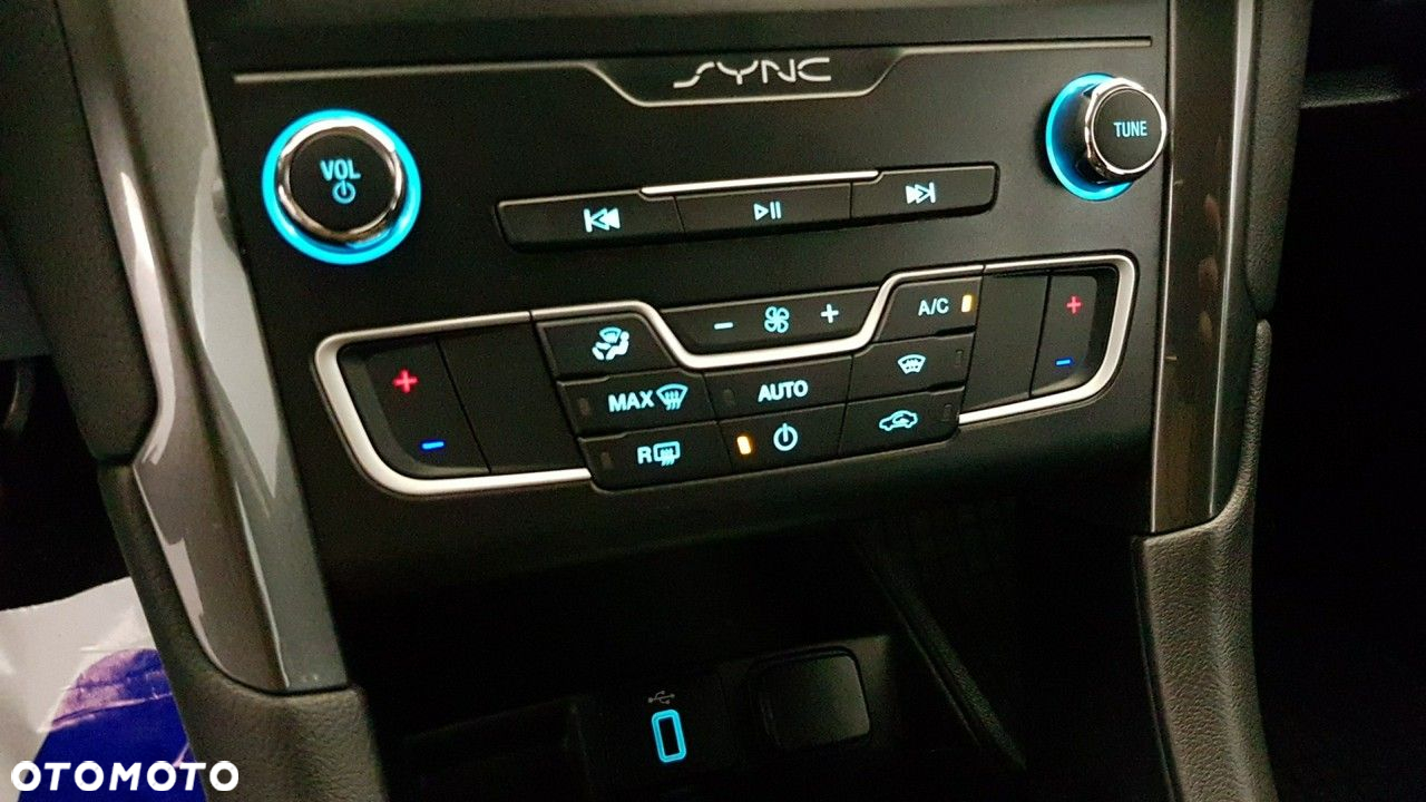 Ford Mondeo 2.0 EcoBlue Trend - 25