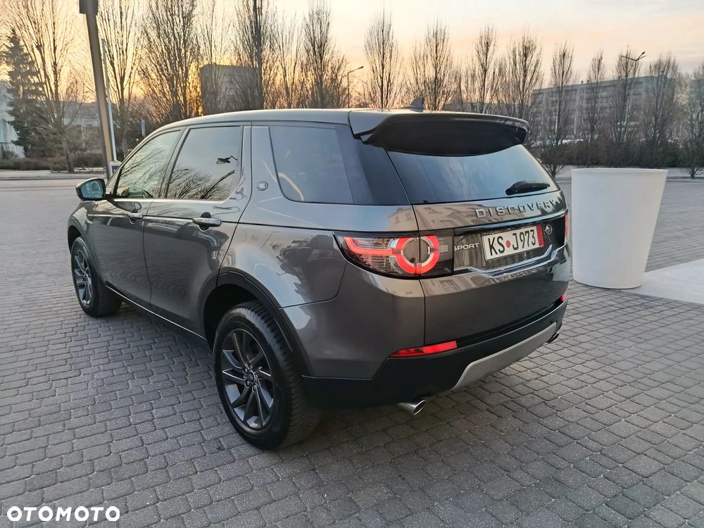 Land Rover Discovery Sport TD4 HSE Luxury - 12