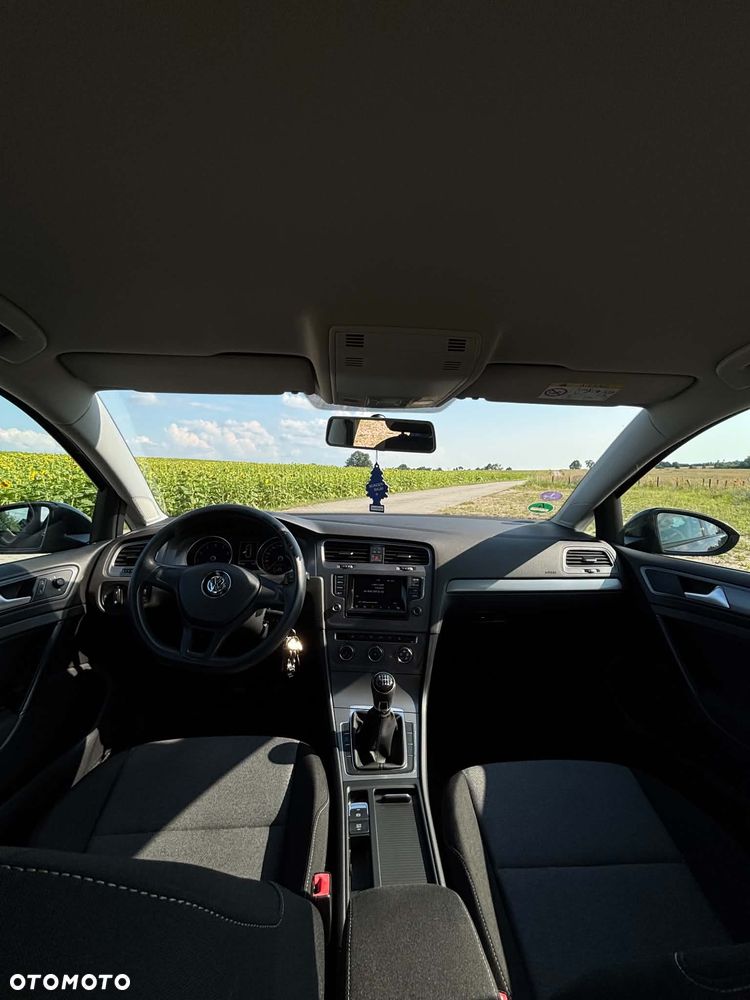Volkswagen Golf 1.2 TSI BMT Comfortline - 16