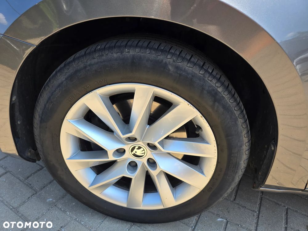 Skoda Superb - 17
