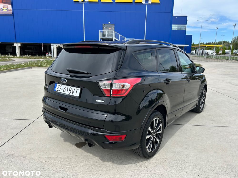 Ford Kuga 1.5 EcoBoost 2x4 ST-Line - 8