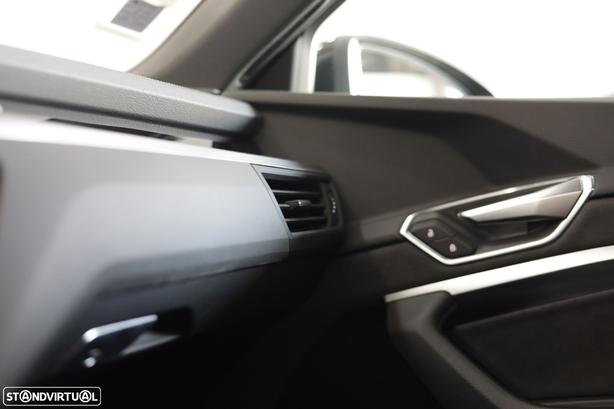 Audi e-tron 55 quattro S line - 17