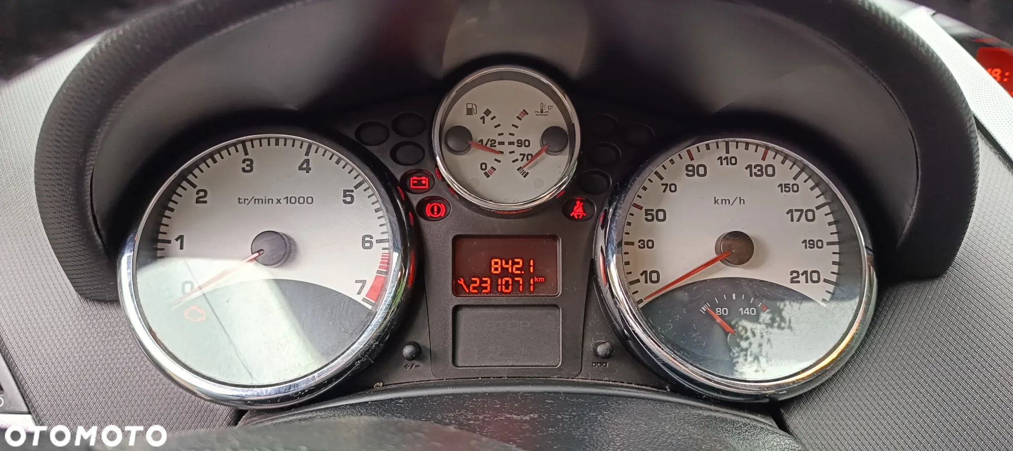 Peugeot 207 1.4 16V Trendy - 5