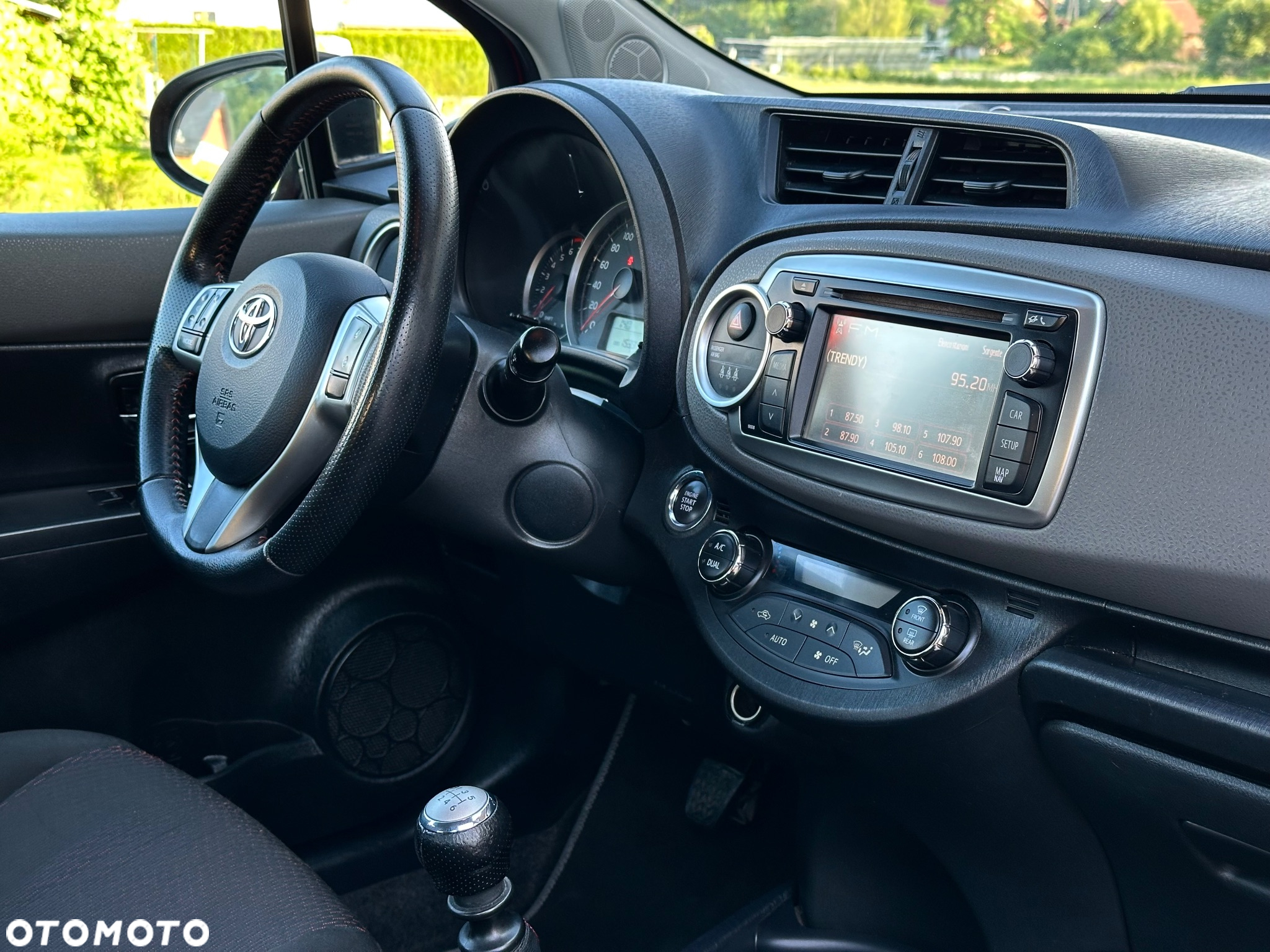 Toyota Yaris 1.33 Sol - 18