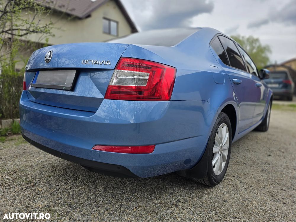 Skoda Octavia 1.6 TDI Style - 3