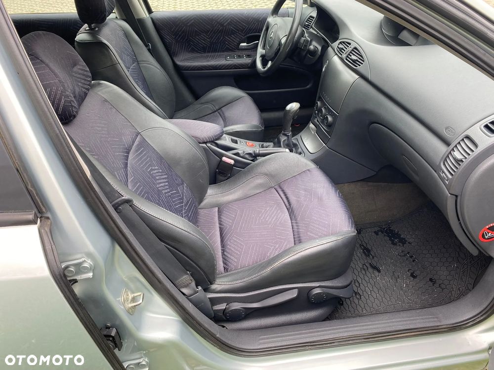 Renault Laguna - 18