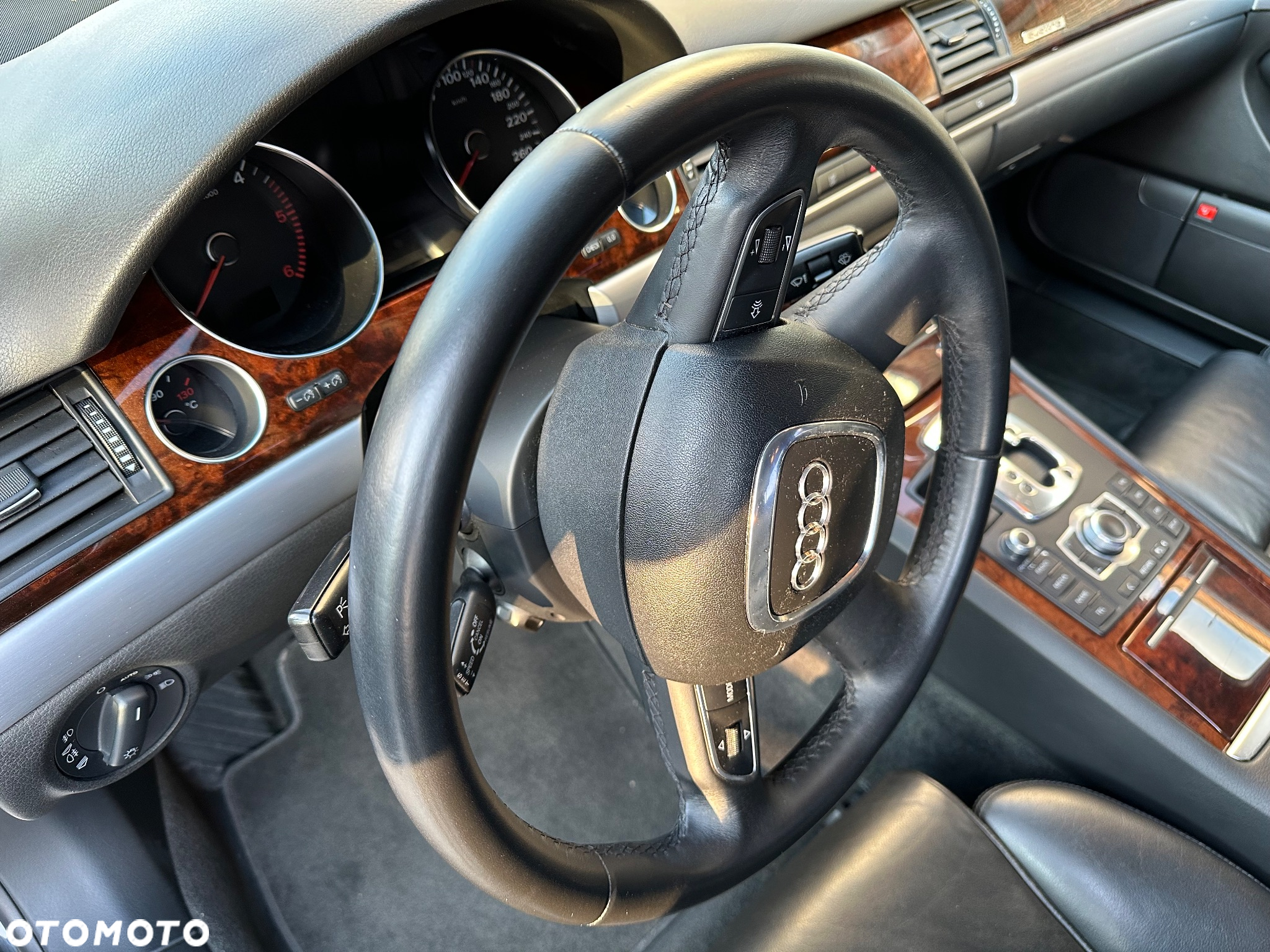 Audi A8 4.2 TDI DPF Quattro - 15