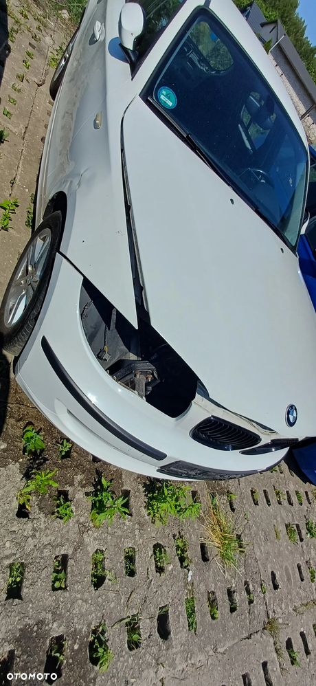 Zderzak przód e87 e81 lift 300 alpinweiss 3 - 6
