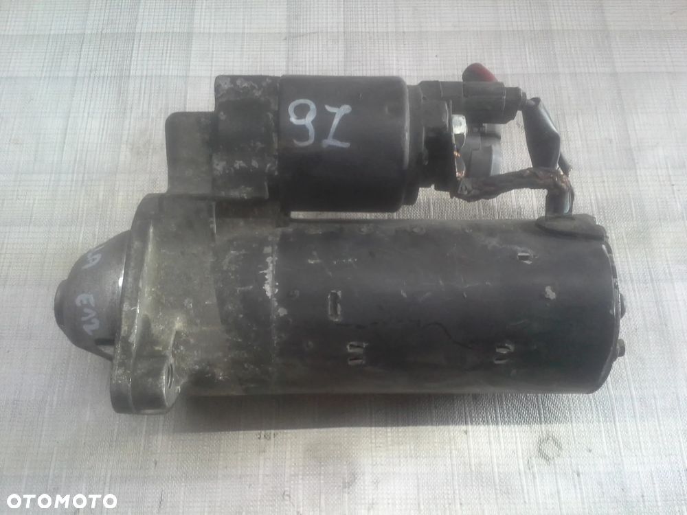 Toyota Corolla E12 2.0 D4D rozrusznik Bosch 0001110132  28100-00010 - 5