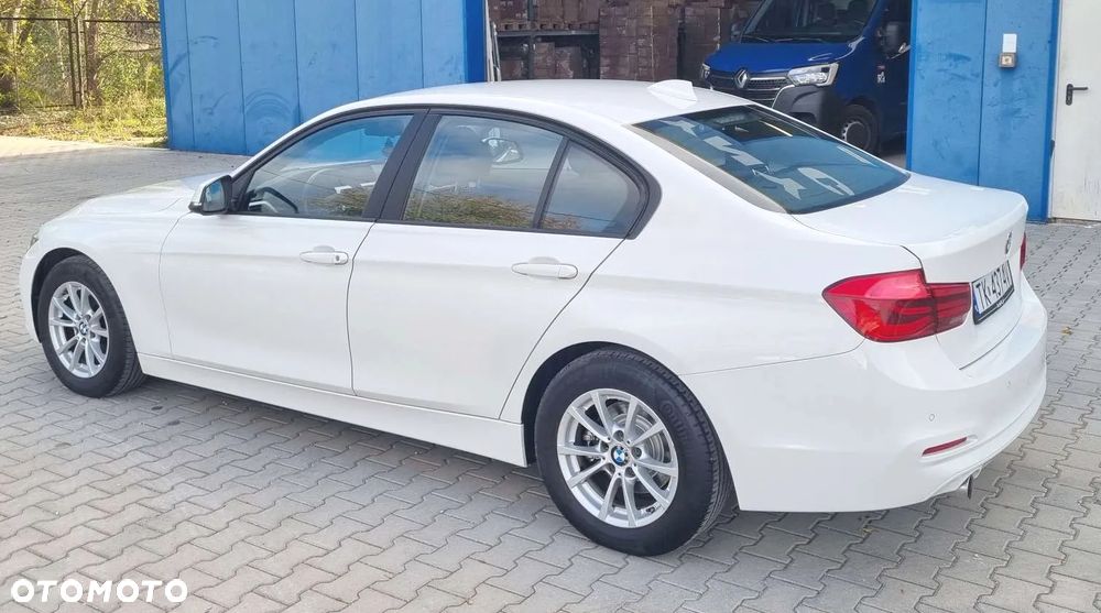 BMW Seria 3 316d - 4