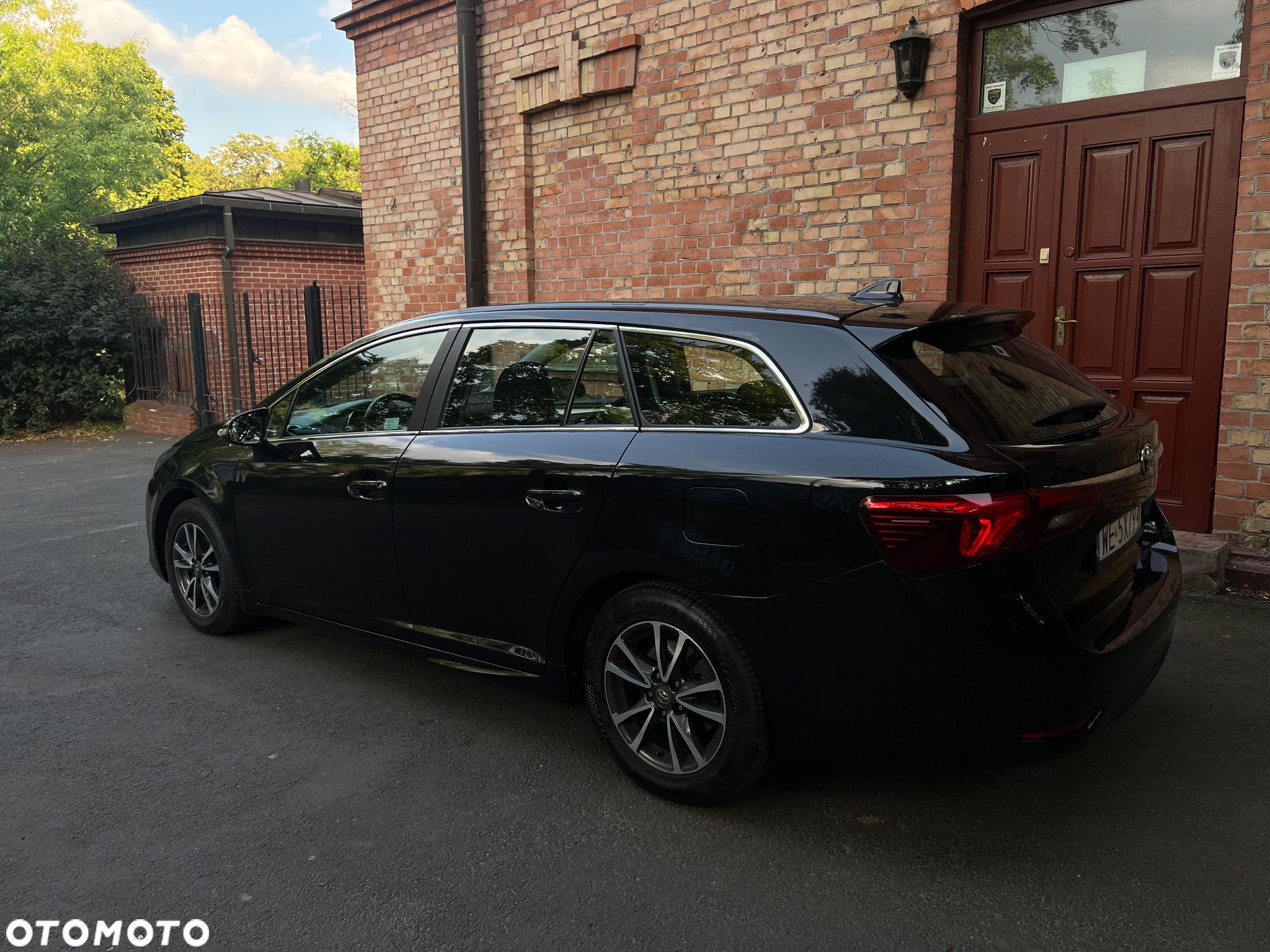 Toyota Avensis 1.8 Prestige - 3
