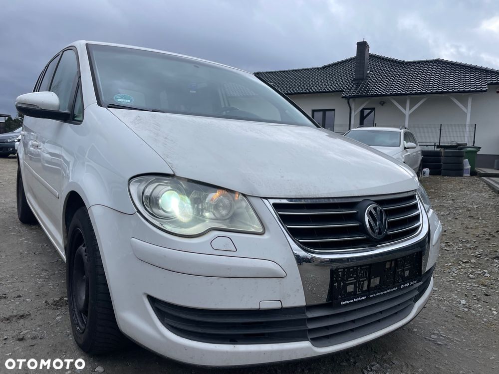 Volkswagen Touran 1.4 TSI DSG Highline - 2