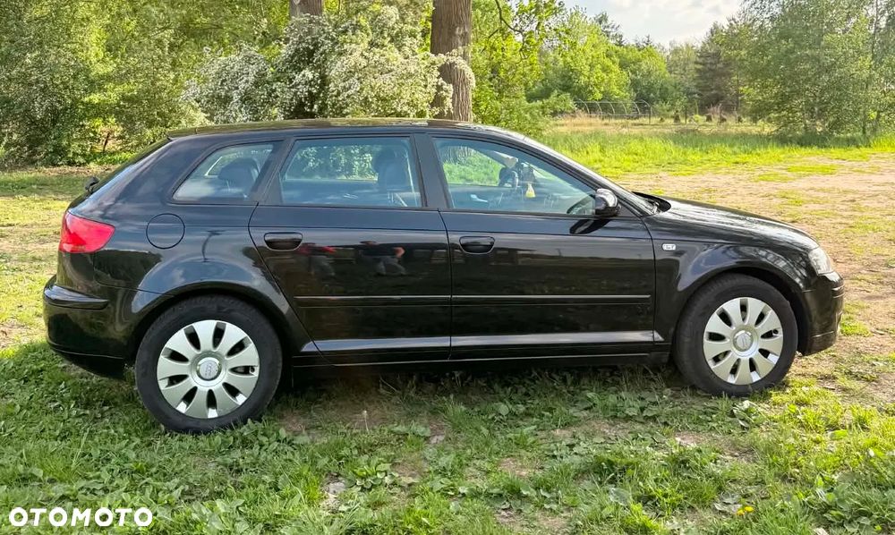 Audi A3 Sportback 1.9 TDI Ambiente - 8