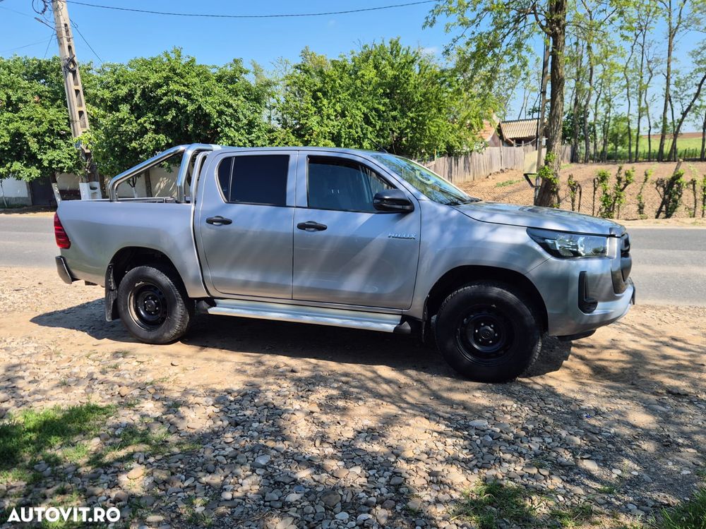 Toyota Hilux 2.4D 150CP 4x4 Double Cab 6MT Comfort - 4