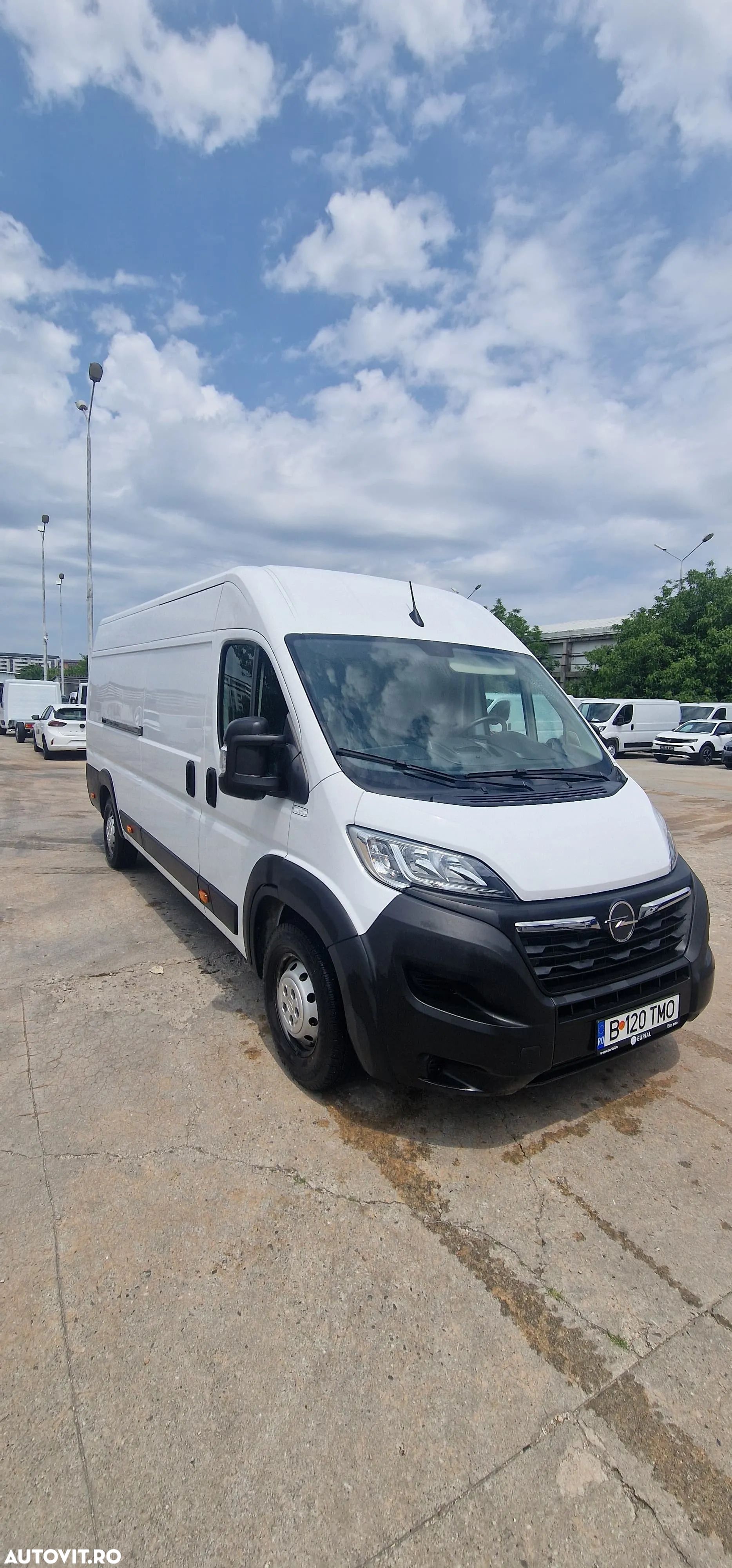 Opel Movano - 1