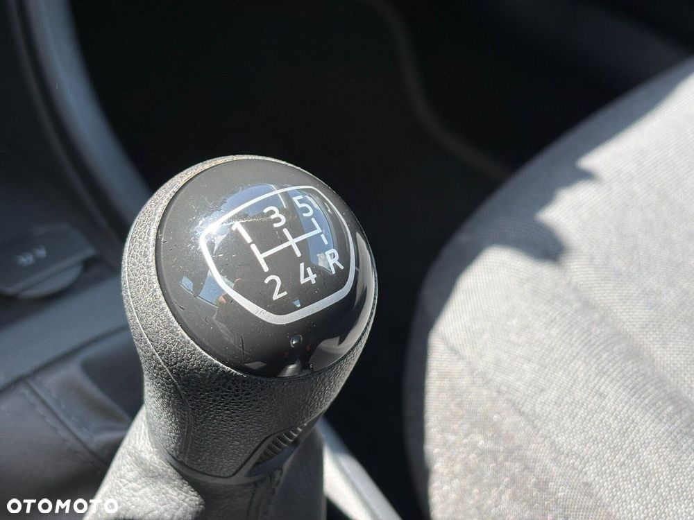 Volkswagen up! 1.0 move - 15