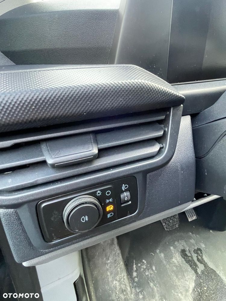 Ford TRANSIT CUSTOM - 20