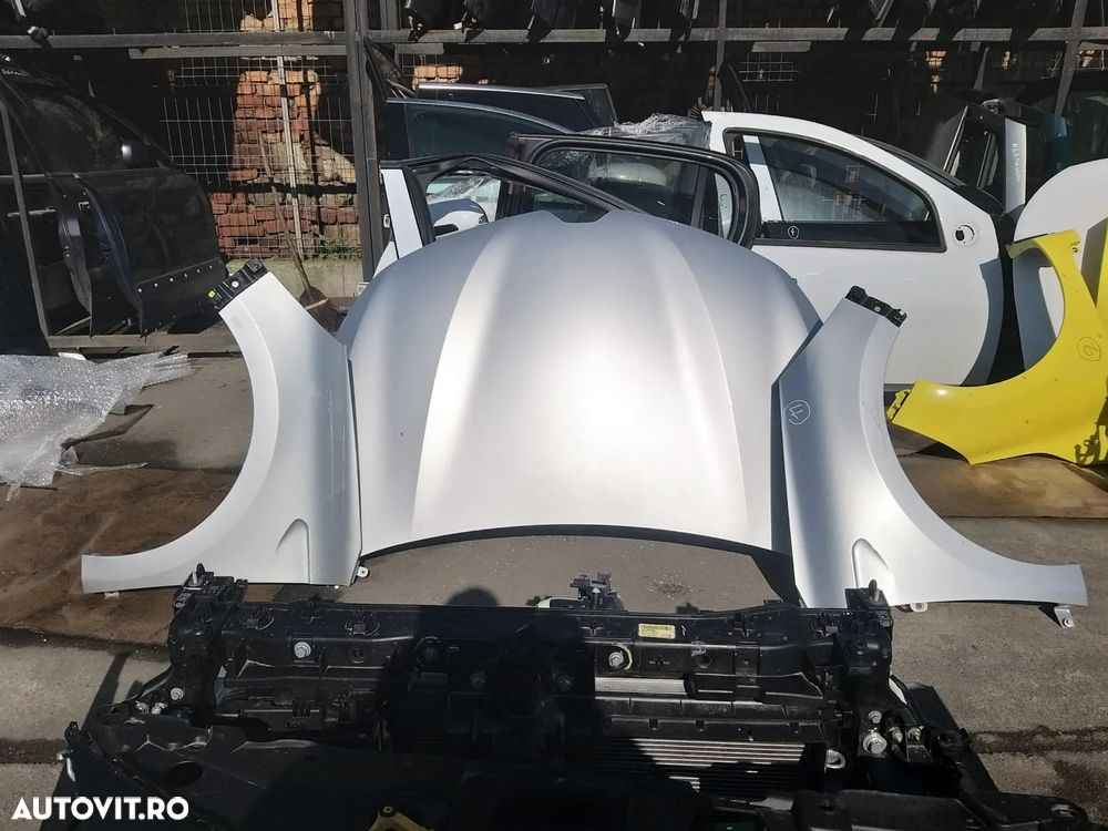 Vand Fata Completa Fara Farurui pentru Renault Clio 5 din 2021 , 1.0 Benzina - 6