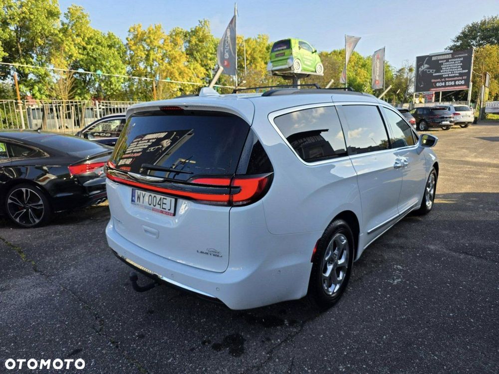 Chrysler Pacifica - 6