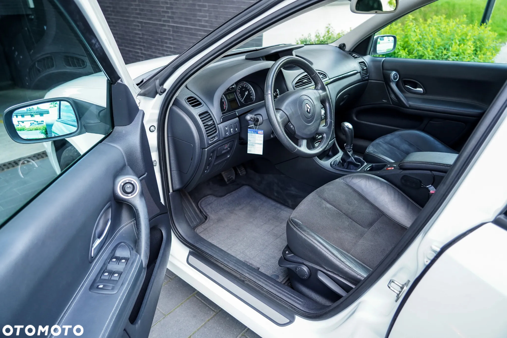 Renault Laguna Grandtour 2.0 TCe 170 GT - 15