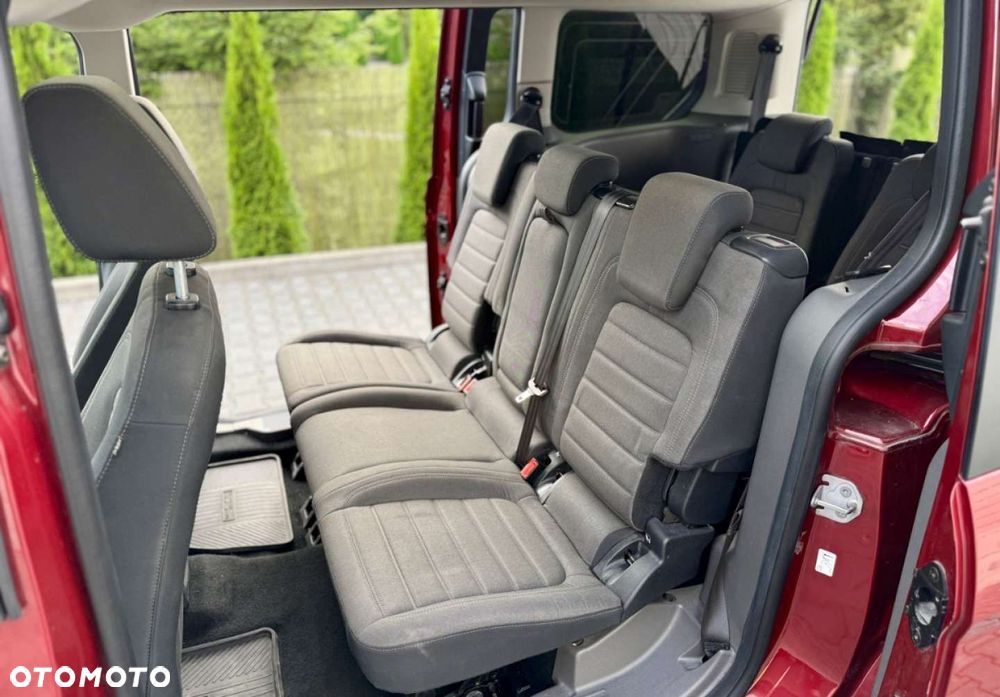 Ford Tourneo Connect Grand - 10