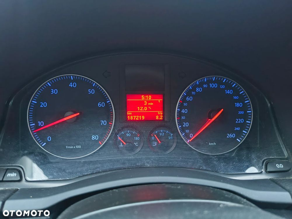 Volkswagen Golf 1.6 Edition - 11