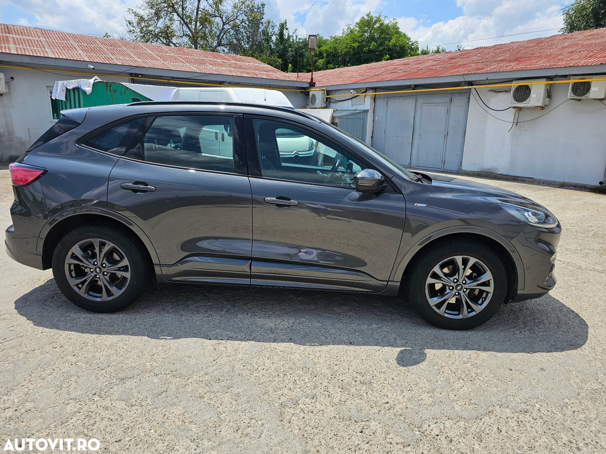 Ford Kuga 2.0 EcoBlue A8 AWD ST Line - 19