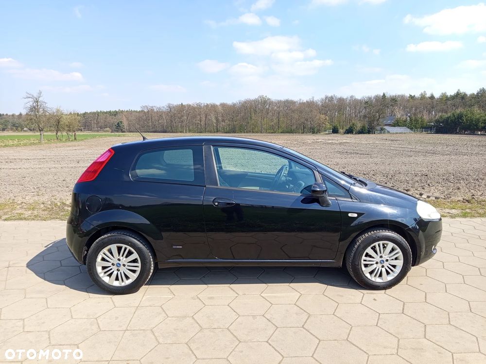 Fiat Grande Punto 1.4 16V Racing - 4