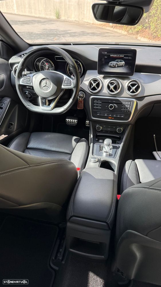 Mercedes-Benz GLA 45 AMG 4-Matic - 18