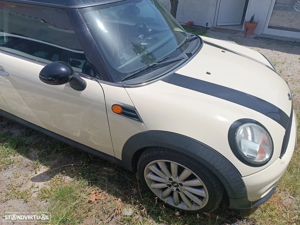MINI Clubman One D - 2