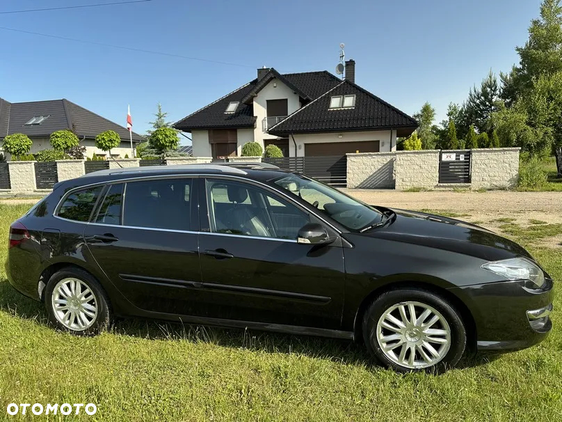 Renault Laguna 2.0 dCi FAP Initiale - 6