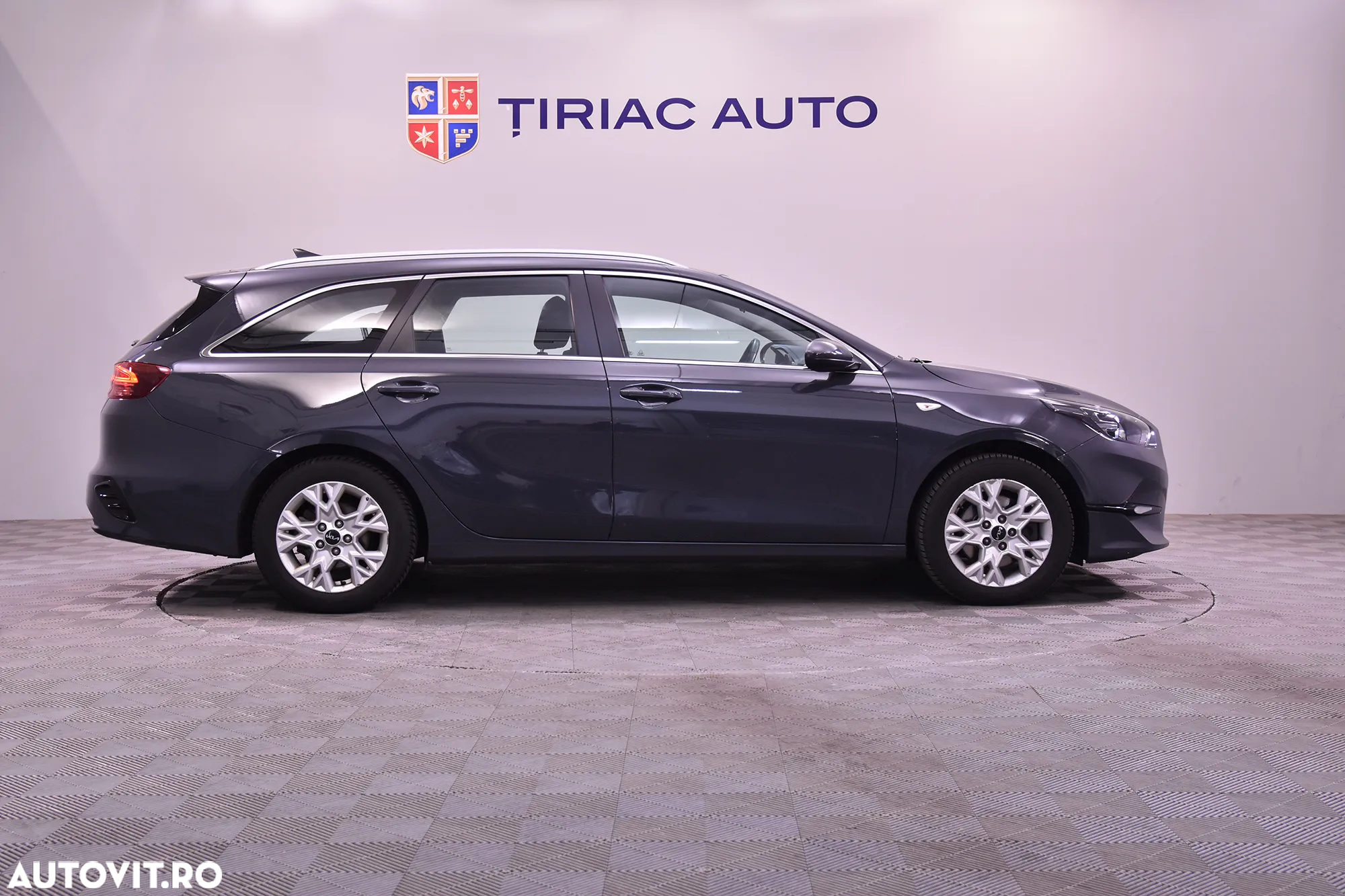 Kia Ceed SW 1.5 T-GDI OPF Vision - 7